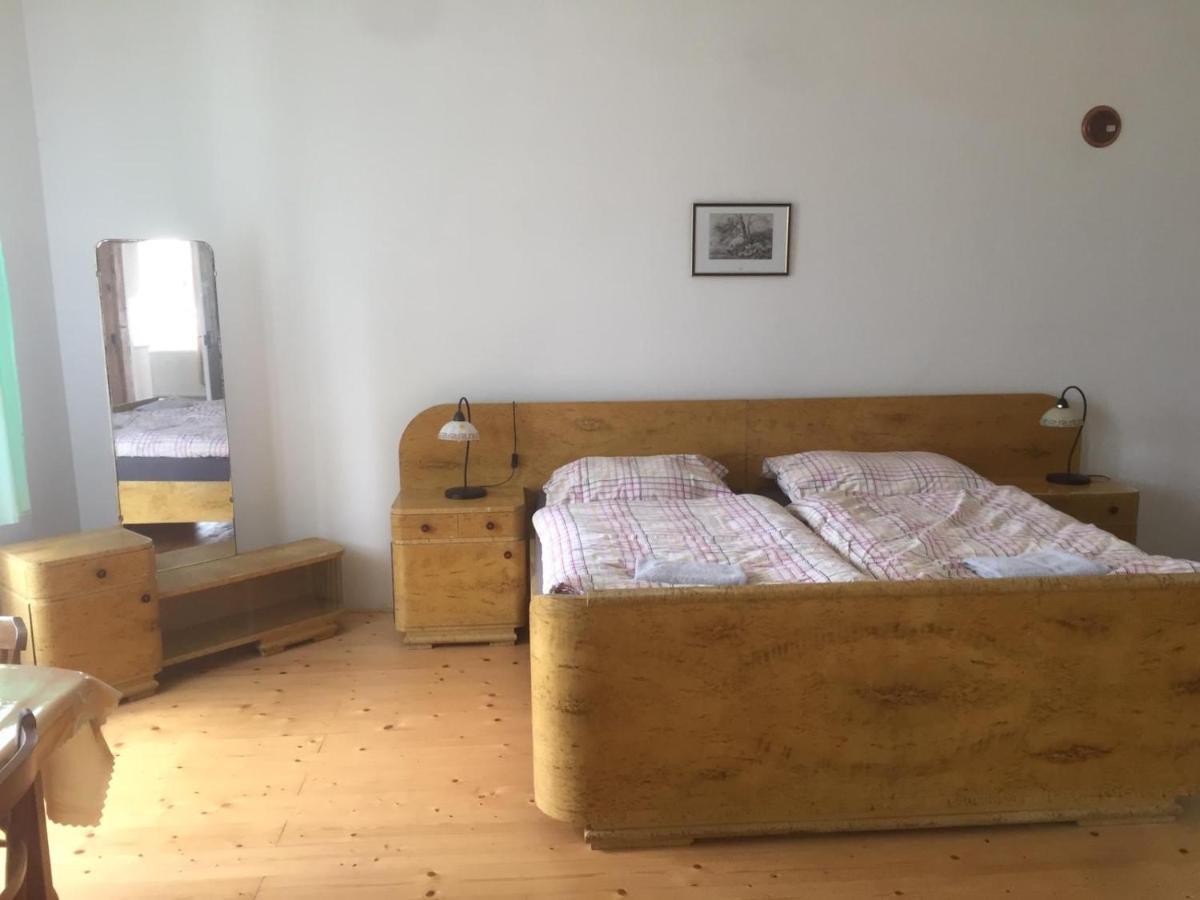 Aparthotel Zamek Dobrohor Extérieur photo